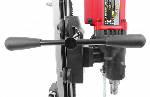 Установка алмазная MESSER DM250E-B (накл. стойка с возможностью вакуумного крепления) Установка алмазная MESSER DM250E-B (накл. стойка с возможностью вакуумного крепления)